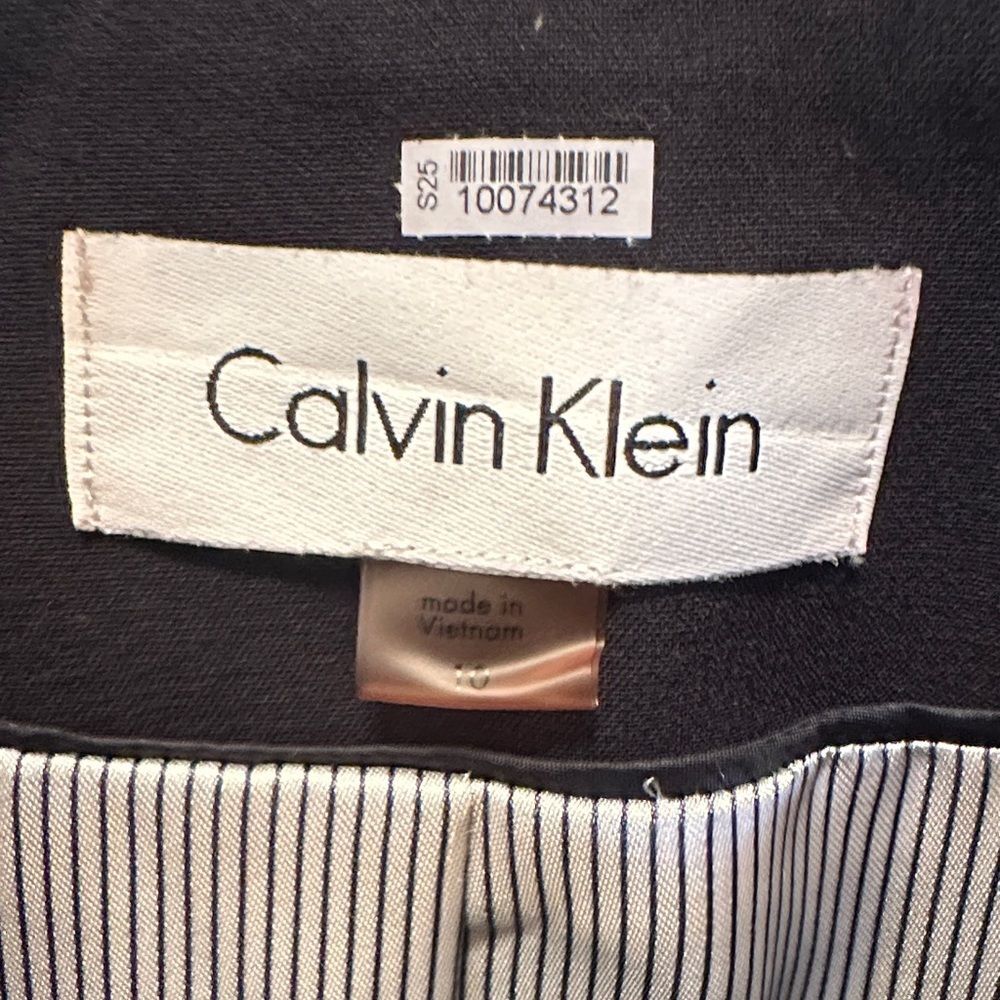 Calvin Klein Women's Elegant Navy Blazer Capsule Basic Minimalistic Size 10 - Picture 2 of 6